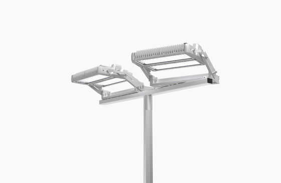 ไฟสนามกีฬา LED 960W CCT 5000K 100-227V / AC Opsport LUX-SP-960